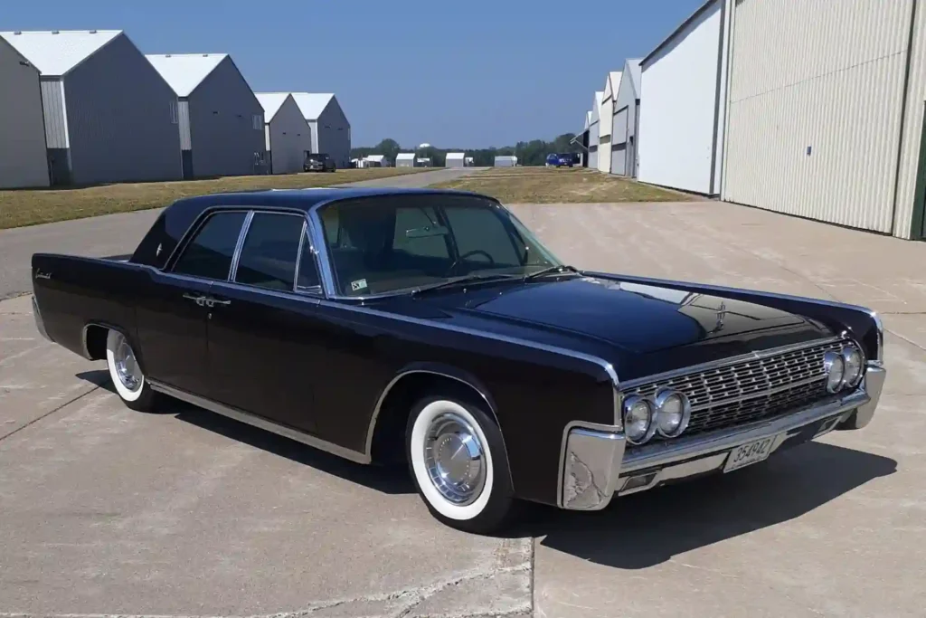 Lincoln Continental