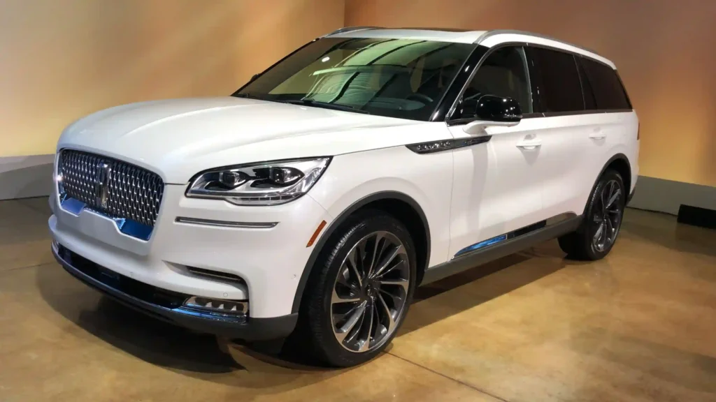 Lincoln SUV