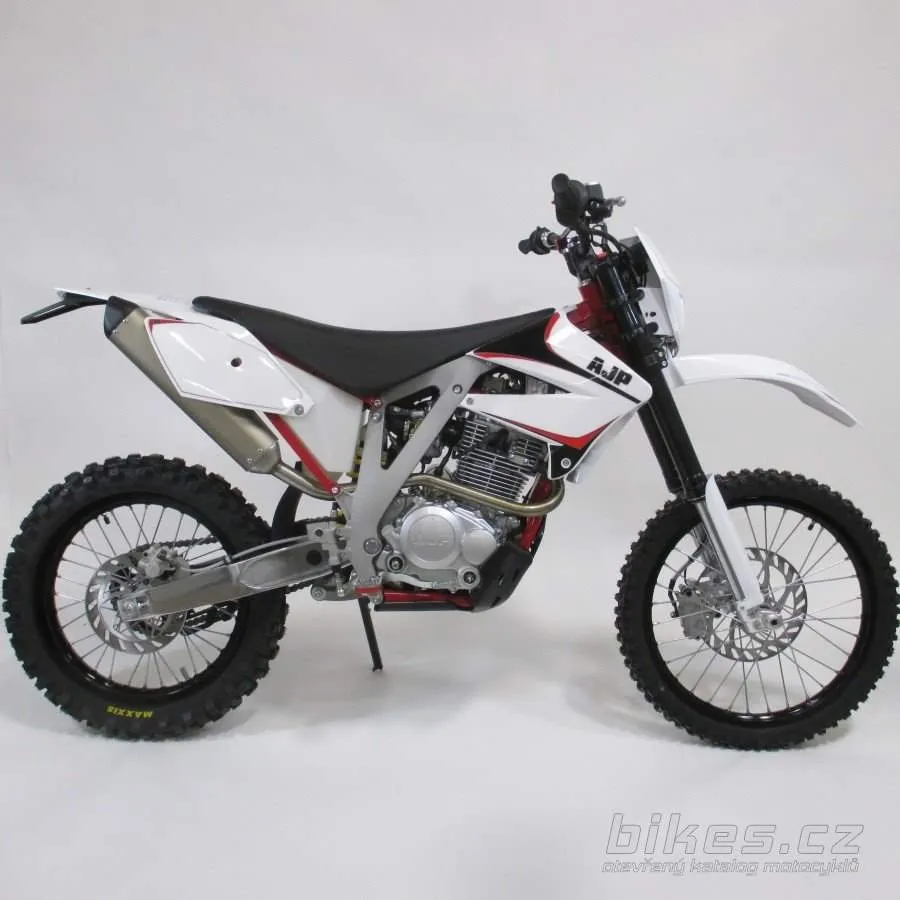 AJP PR3 240 Supermoto 2015