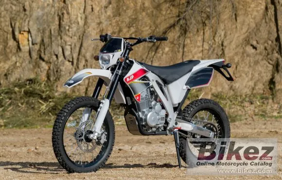 AJP PR3 Enduro 240 2020