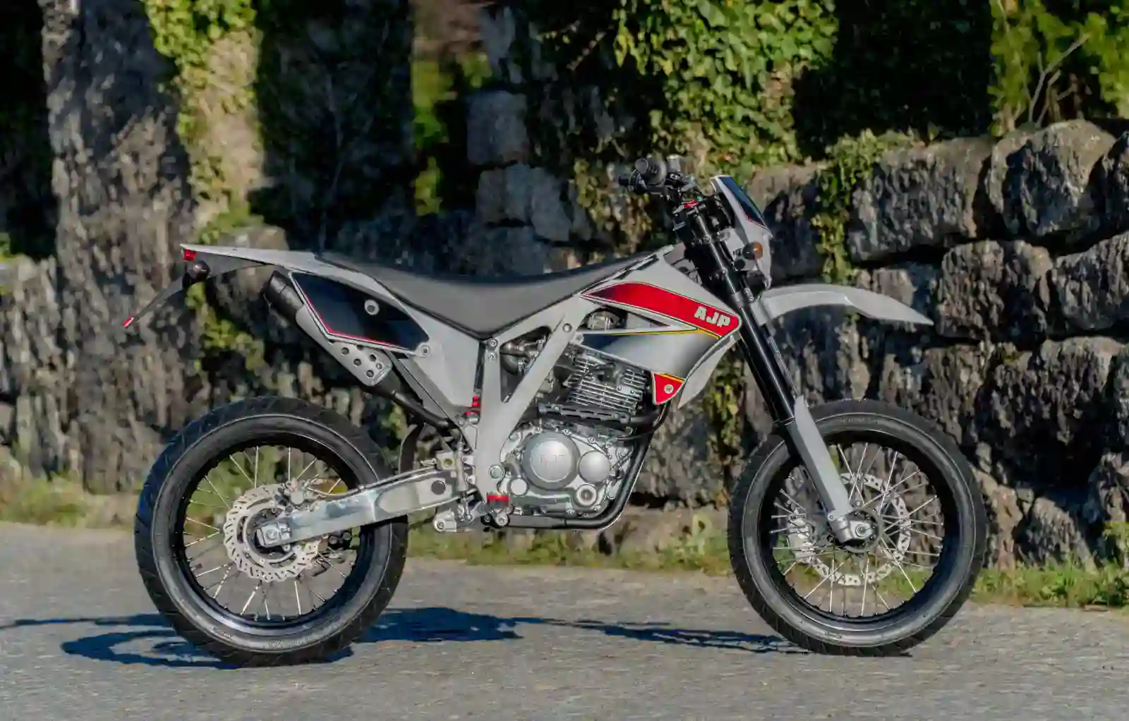 AJP PR3 Supermoto Pro 240 2018