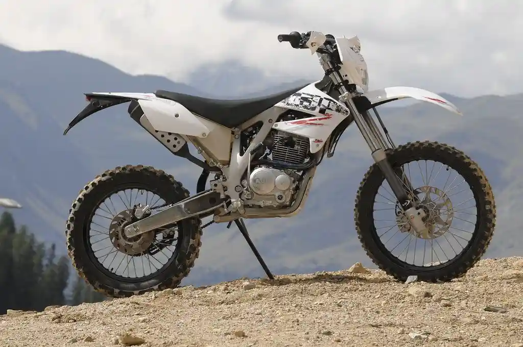 AJP PR4 200 Enduro 2010