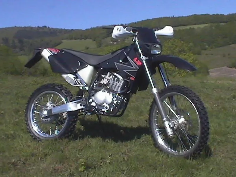 AJP PR4 Enduro 2003