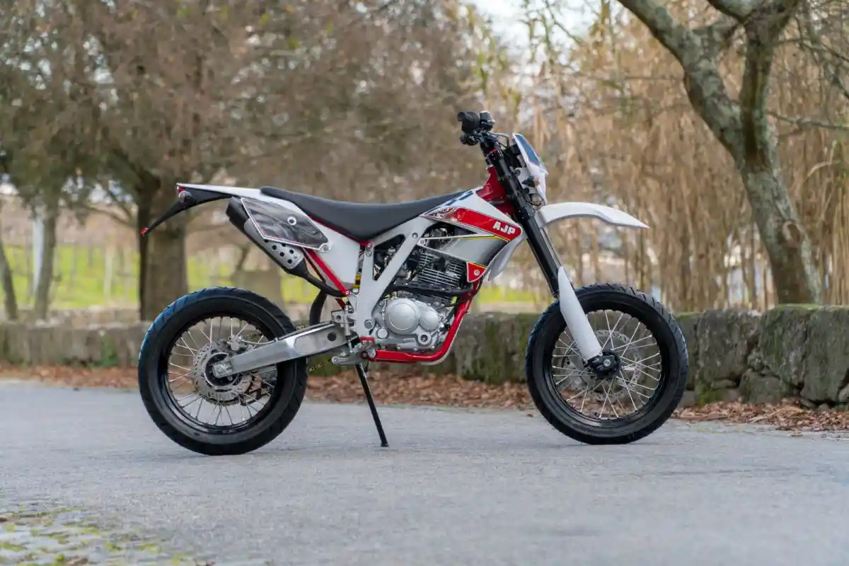 AJP PR4 Supermoto Pro 240 2020