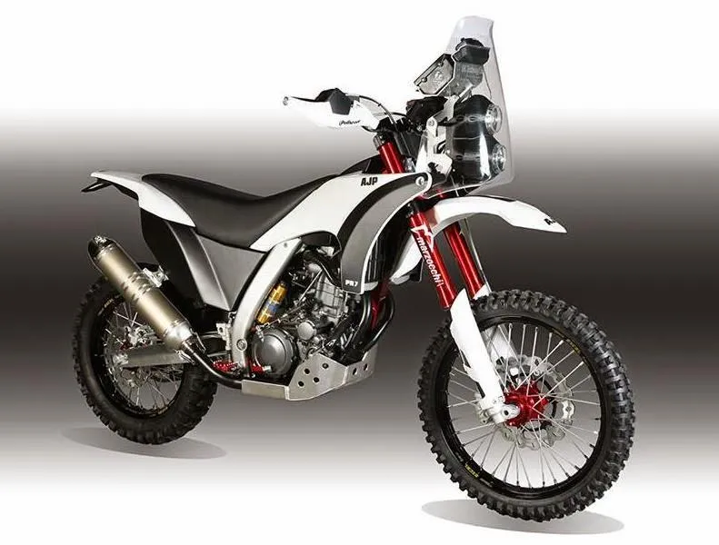 AJP PR7 2015
