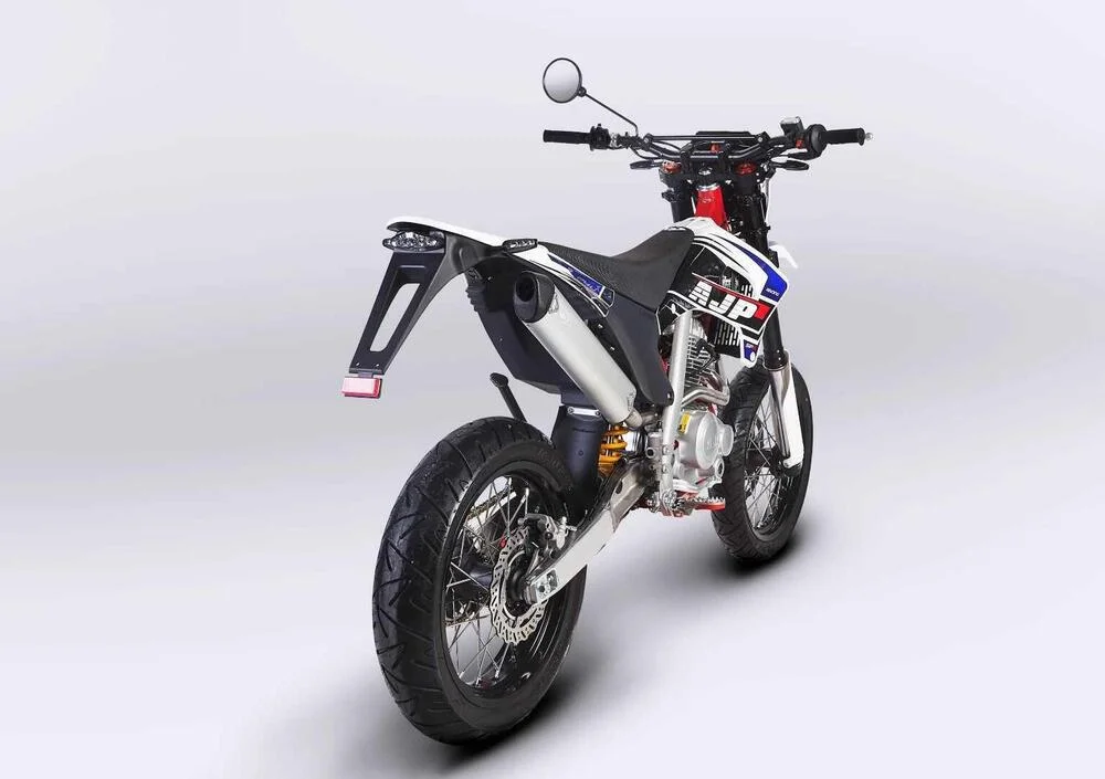 AJP SPR 240 Supermoto 2023