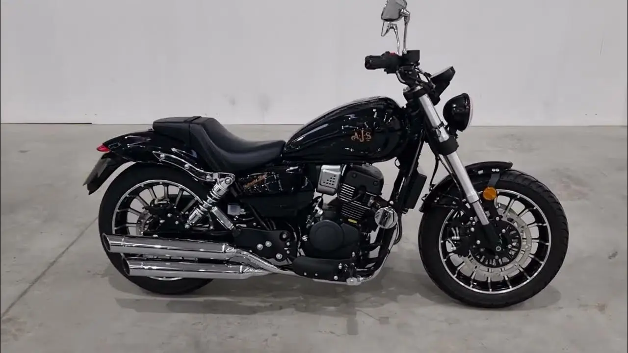 AJS Highway Star 125 2020