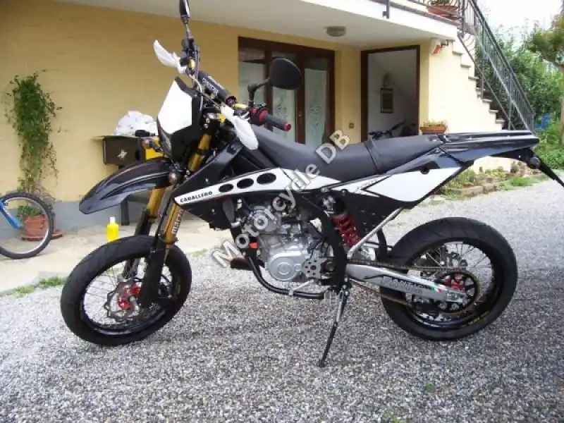 Adly Bullet 125 Supermotard 2007