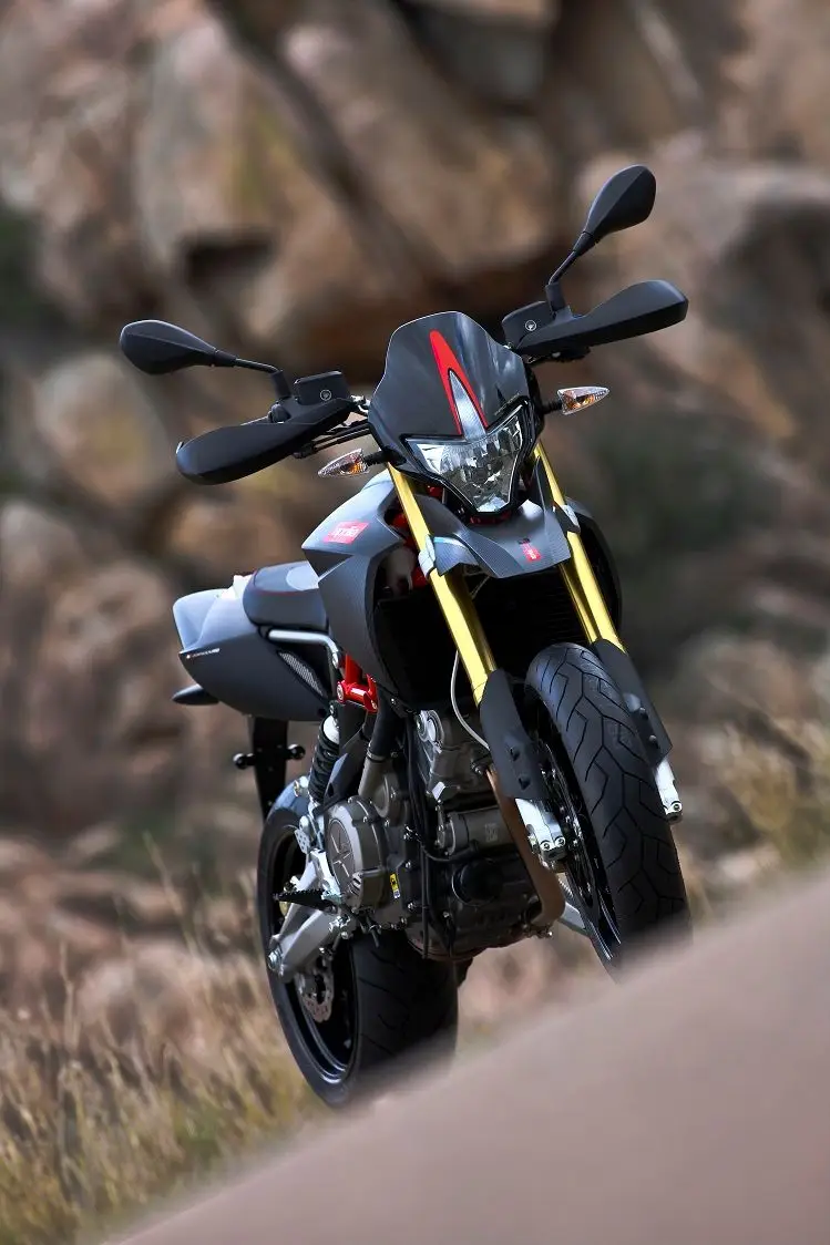 Aprilia Dorsoduro 750 Factory ABS 2013