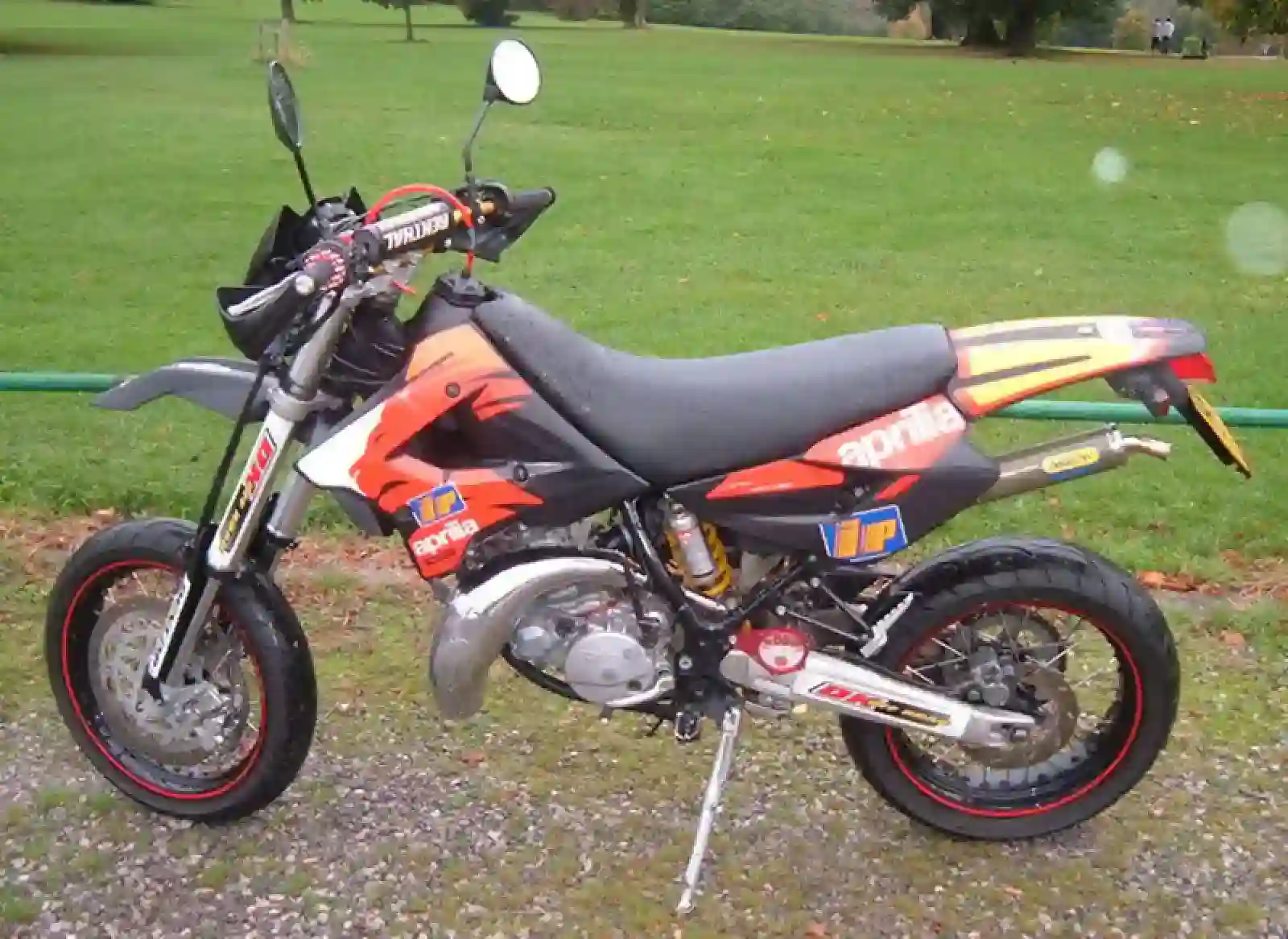 Aprilia MX 125 2006