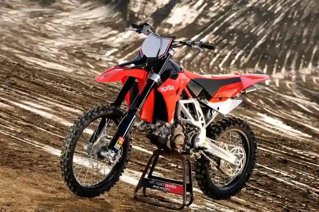 Aprilia MXV 4.5 2013