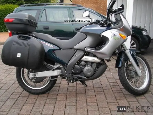 Aprilia Pegaso 650 2002