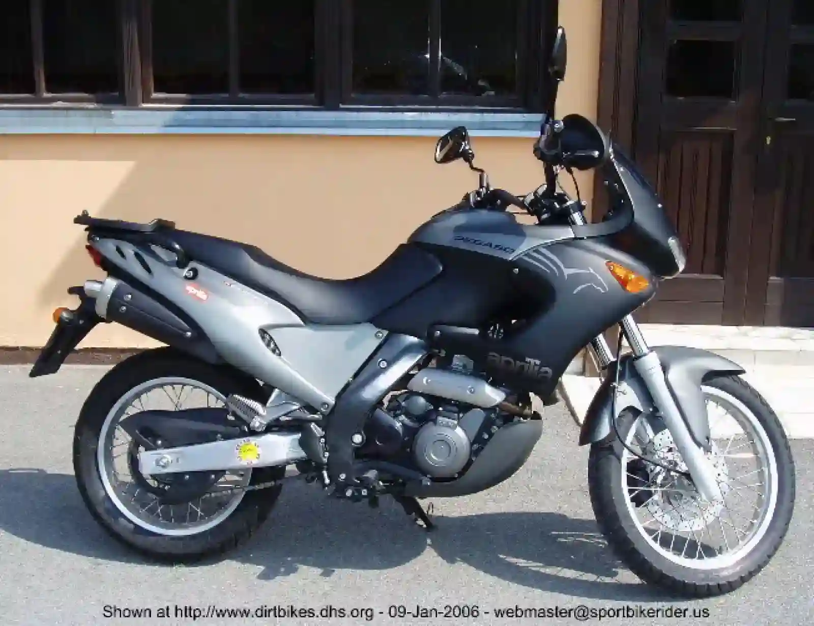 Aprilia Pegaso I.E. 650 2003