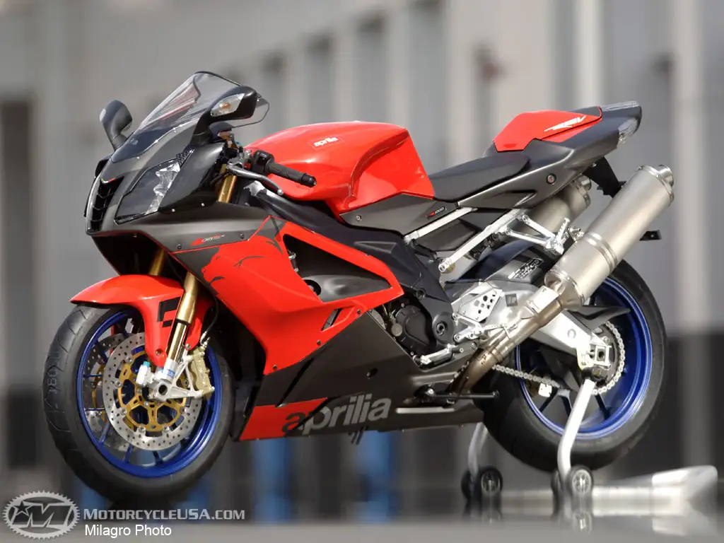 Aprilia RSV 1000 R 2006