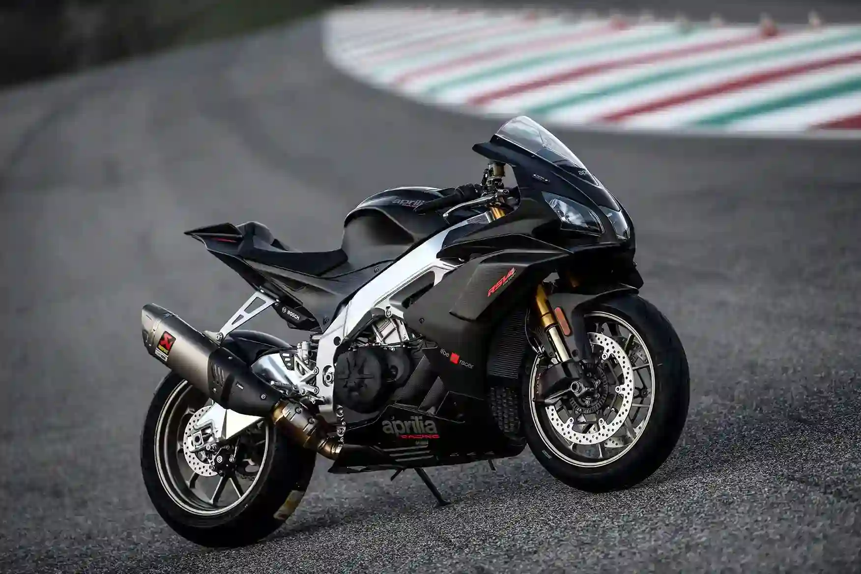 Aprilia RSV4 1100 Factory 2019