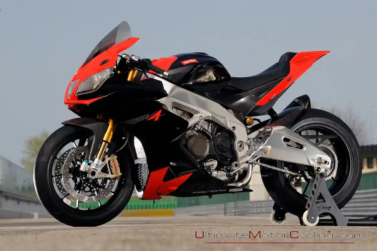 Aprilia RSV4 Factory 2010