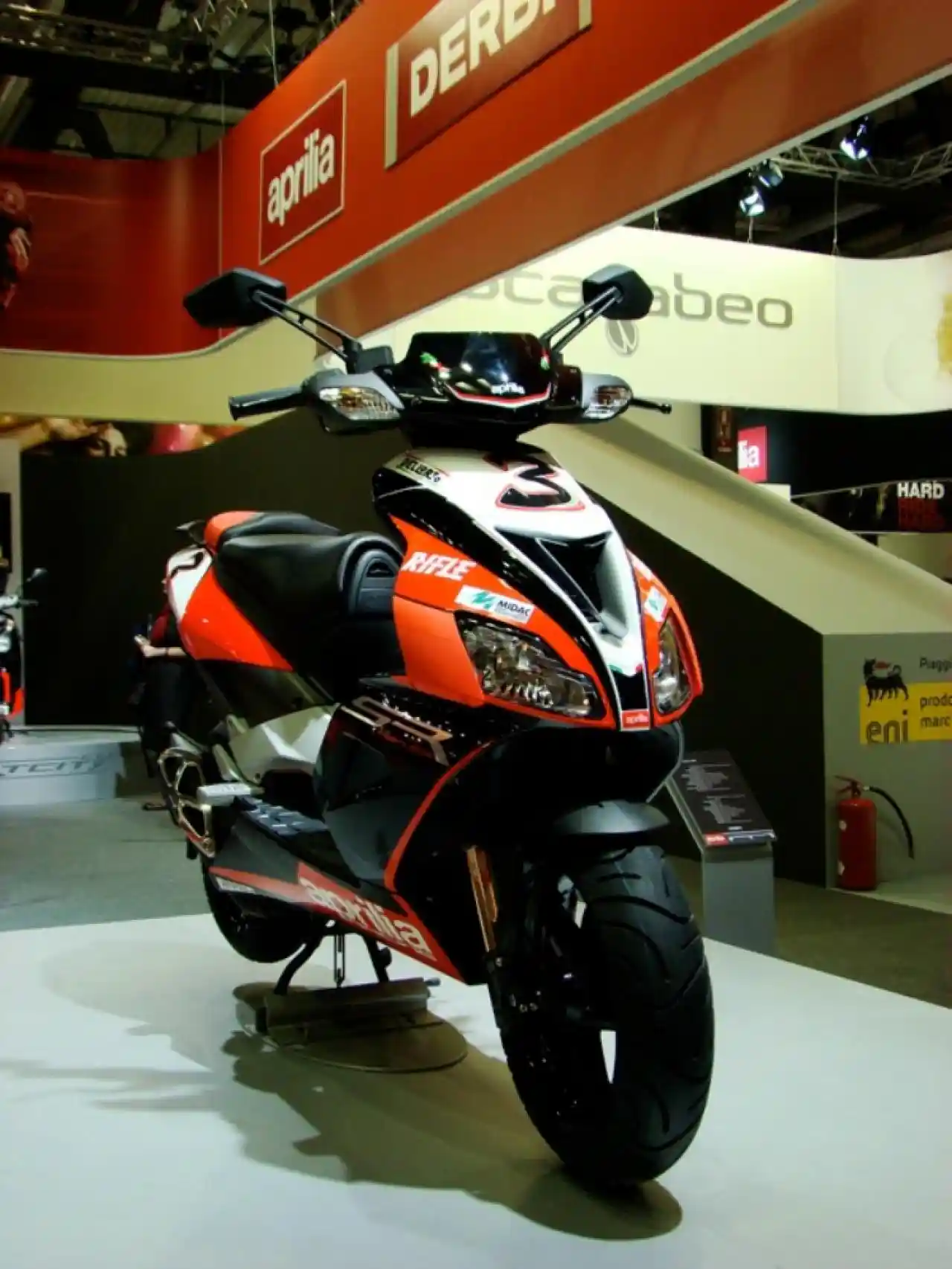 Aprilia SR 50 R Factory Replica SBK 2011