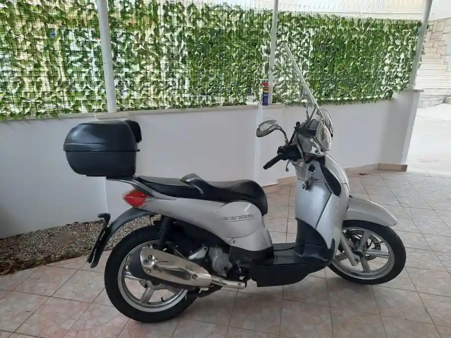 Aprilia Scarabeo 200Ie 2013