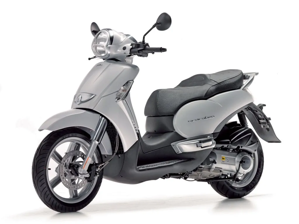 Aprilia Scarabeo 250 2010