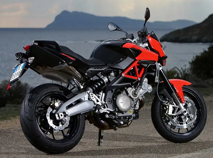Aprilia Shiver 750 2013