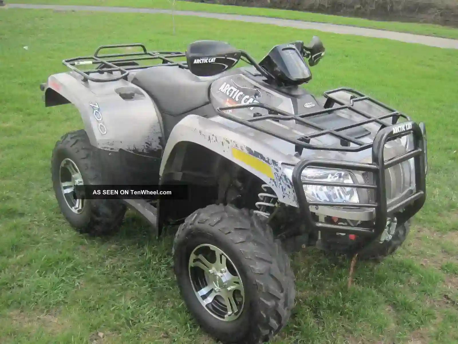 Arctic Cat 700 LTD 2011