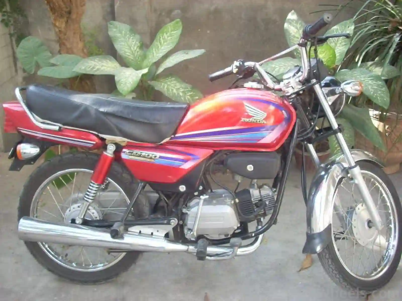 Atlas Honda CD 100 2011