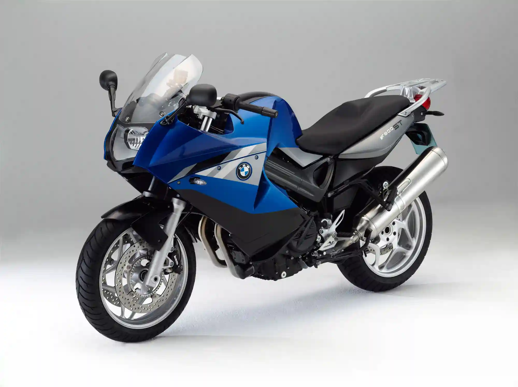 BMW F 800 ST 2011