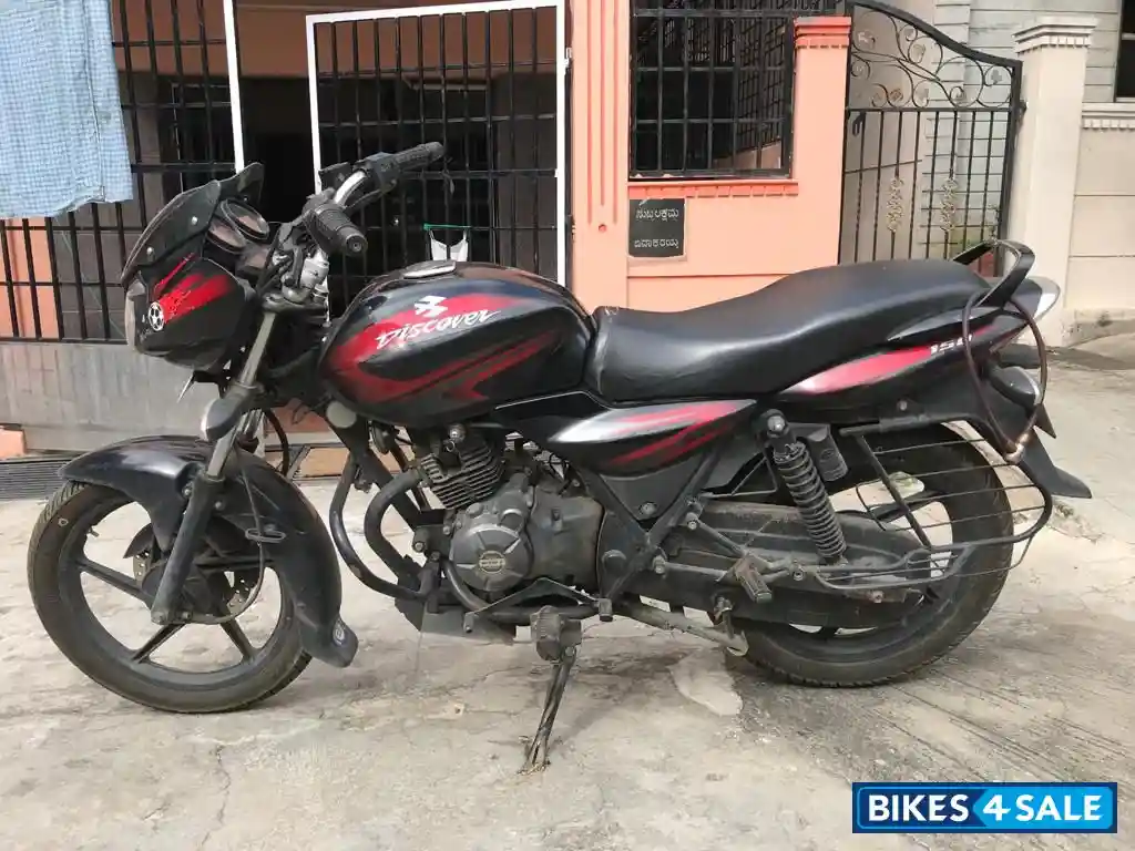 Bajaj Discover 150 2011