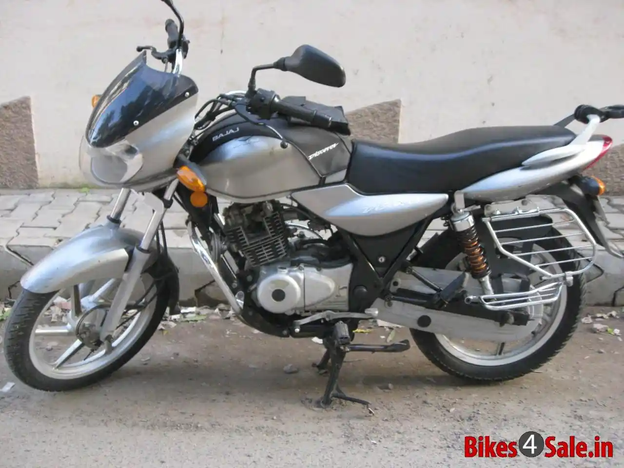 Bajaj Discover Dtsi 2004