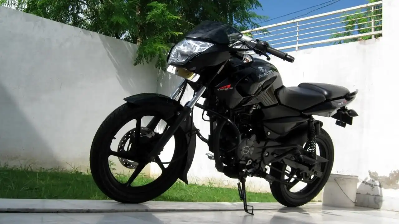 Bajaj Pulsar 135 2015