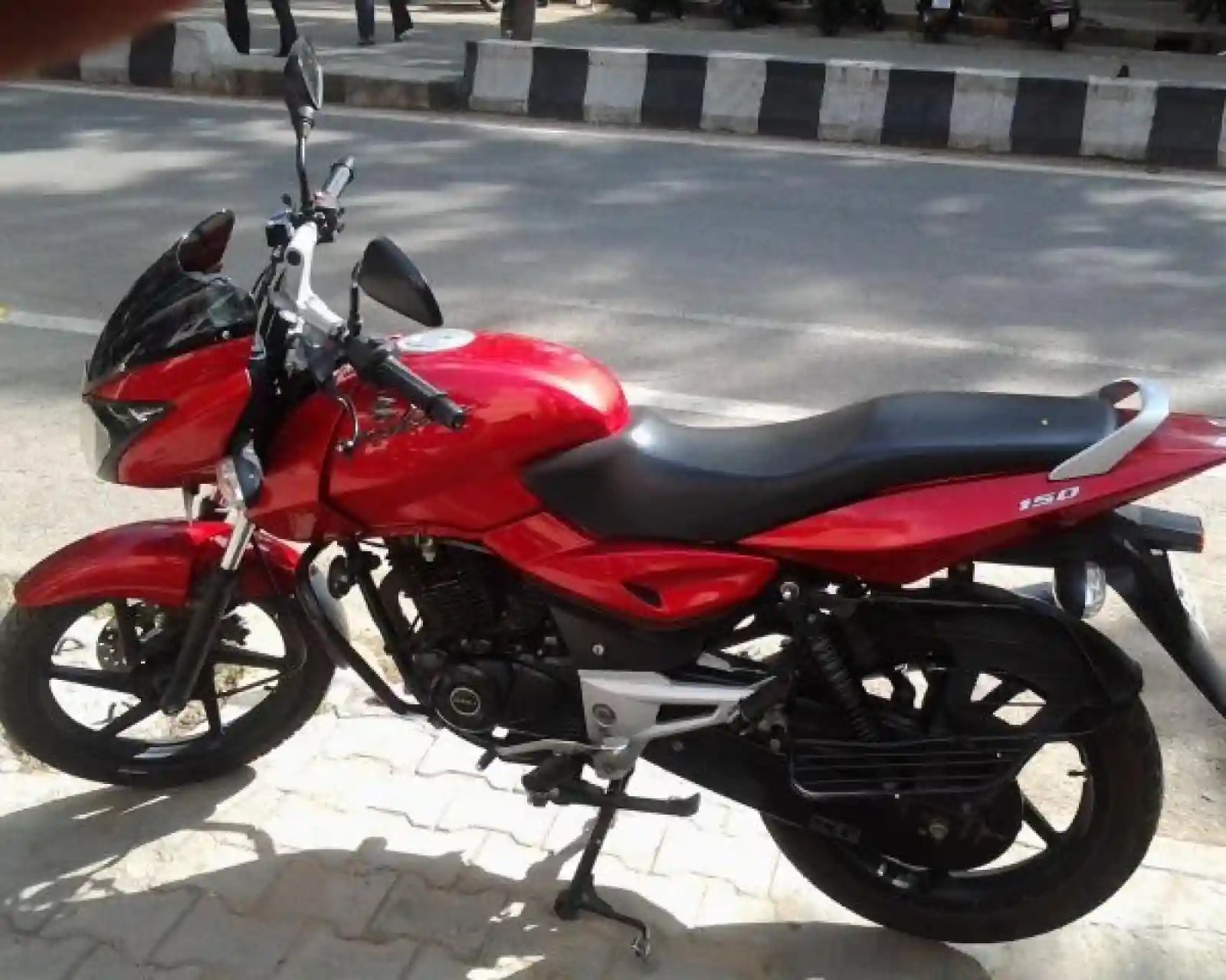 Bajaj Pulsar 150 2011