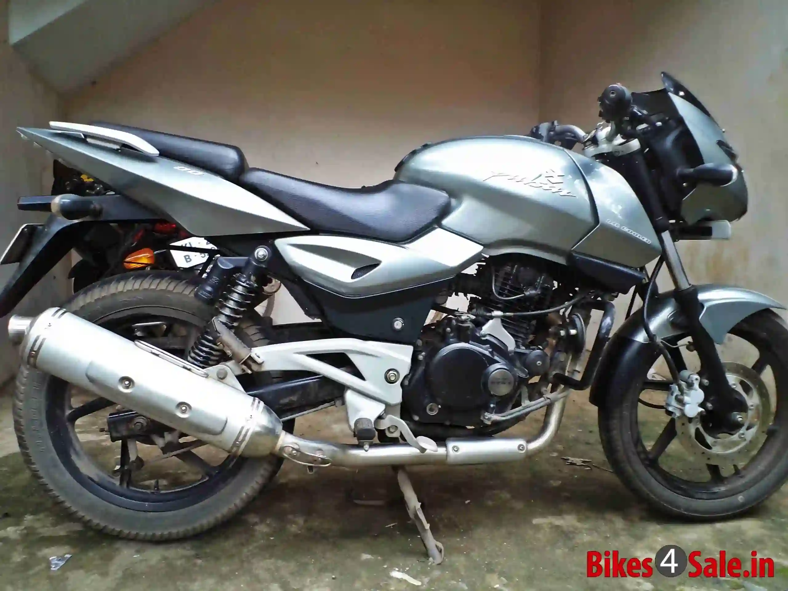 Bajaj Pulsar 200 DTS I 2009