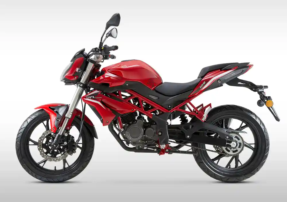 Home 3 Benelli BN 125 2018