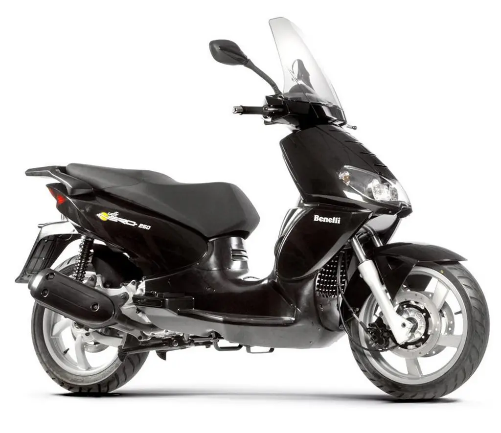 Benelli Caffe Nero 250 2008