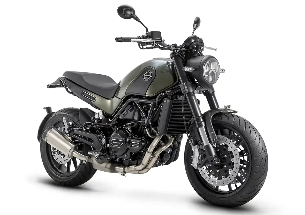 Benelli Leoncino 2017