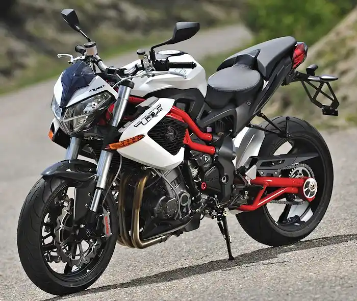 Benelli TNT 1130 R 2016