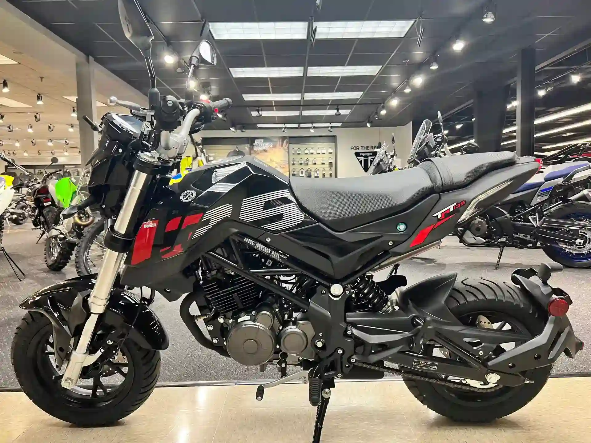 Benelli TNT 135 2023