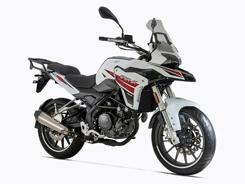 Benelli TRK 251 2023
