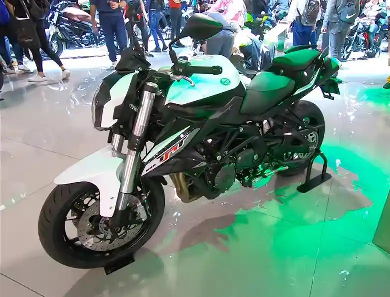 Benelli Tornado Naked T 600 2020
