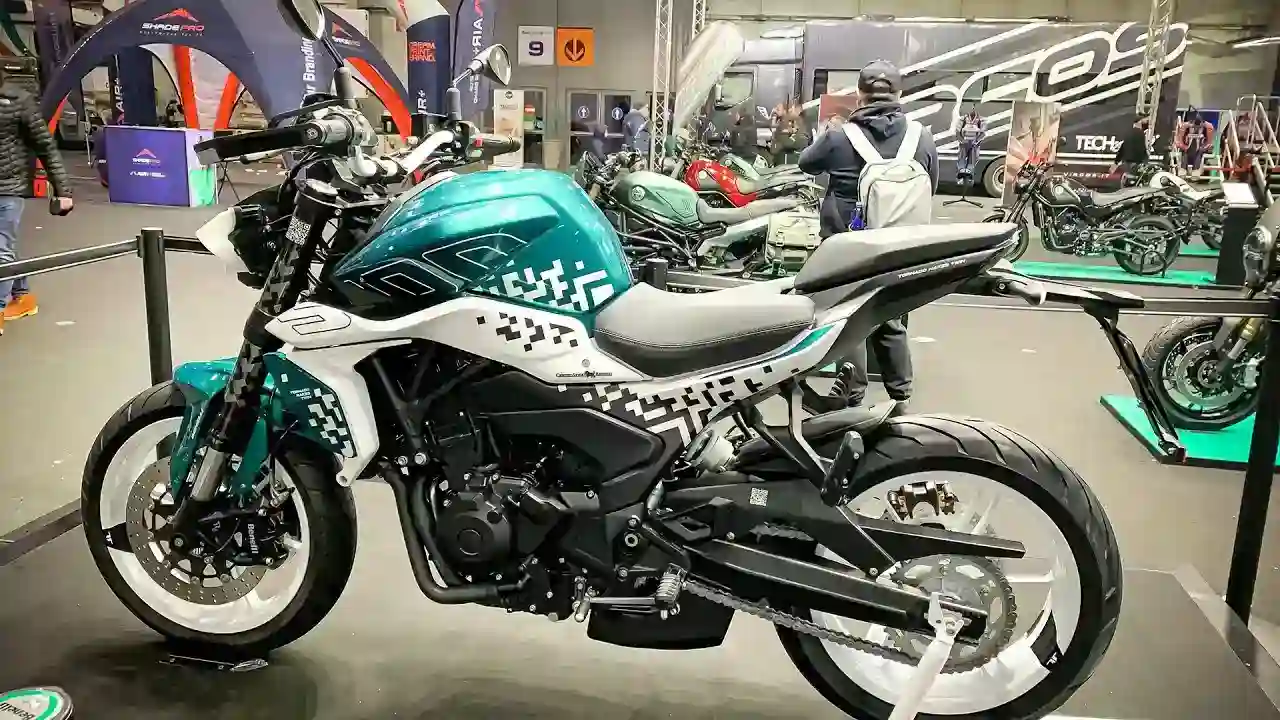 Benelli Tornado Naked Twin 500 2023