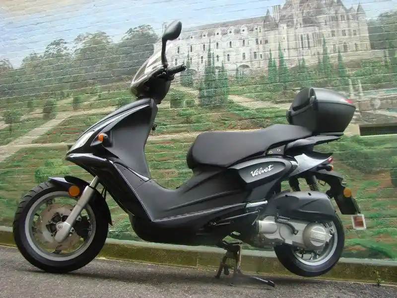 Benelli Velvet 125 2007