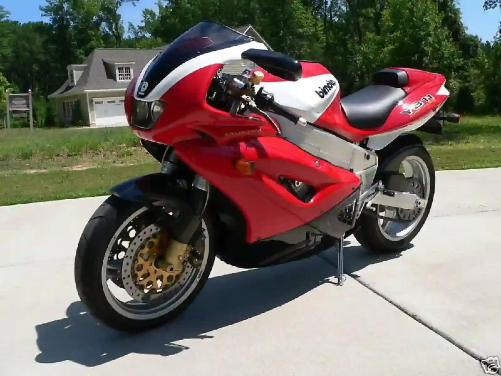 Bimota YB 11 2001