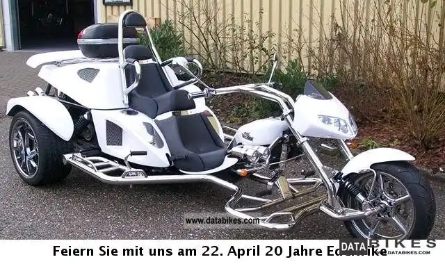 Boom Trikes Fighter X12 2011