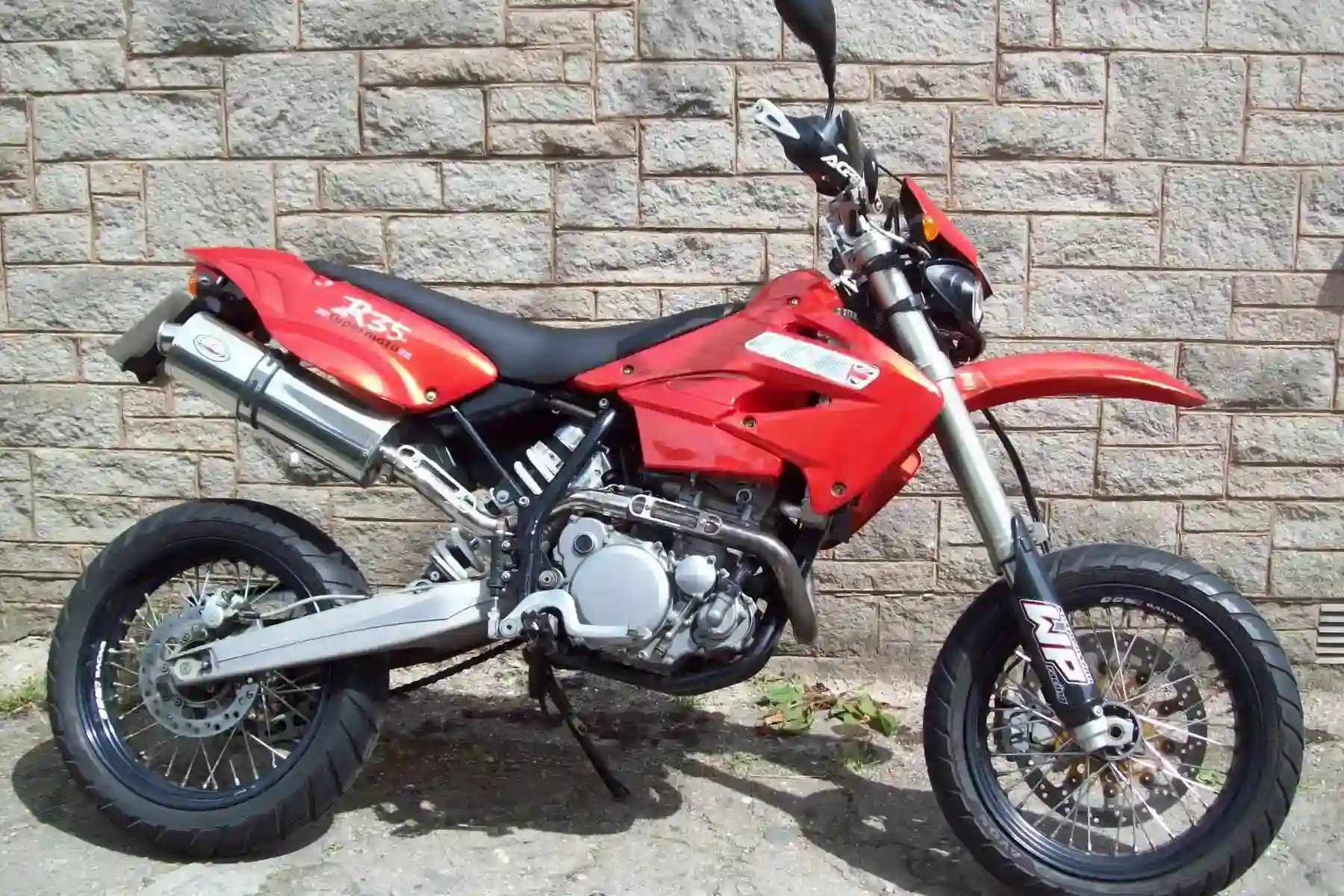 CCM 404DS Supermoto 2008