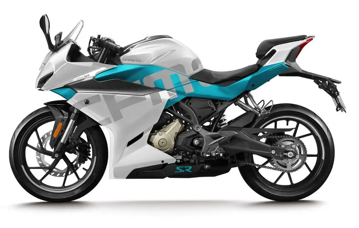 CF Moto 250SR 2020