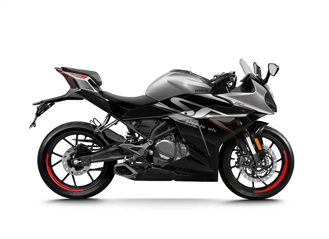 CF Moto 250SR 2022