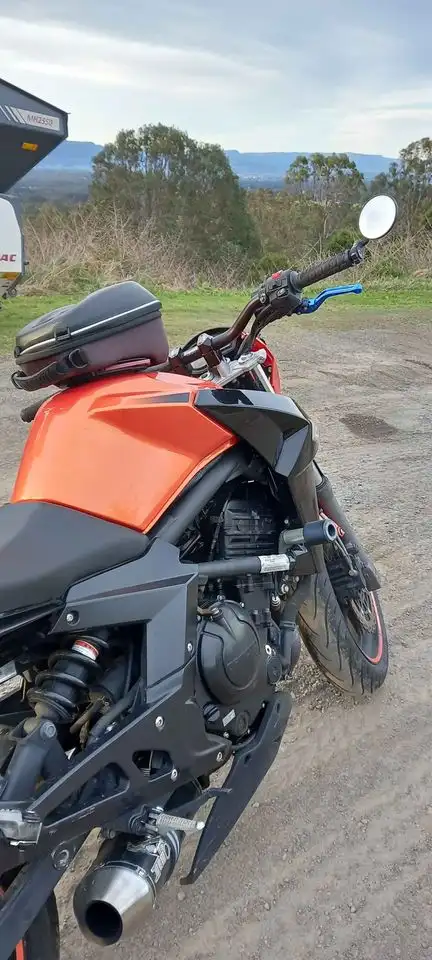 CF Moto 650NK 2015