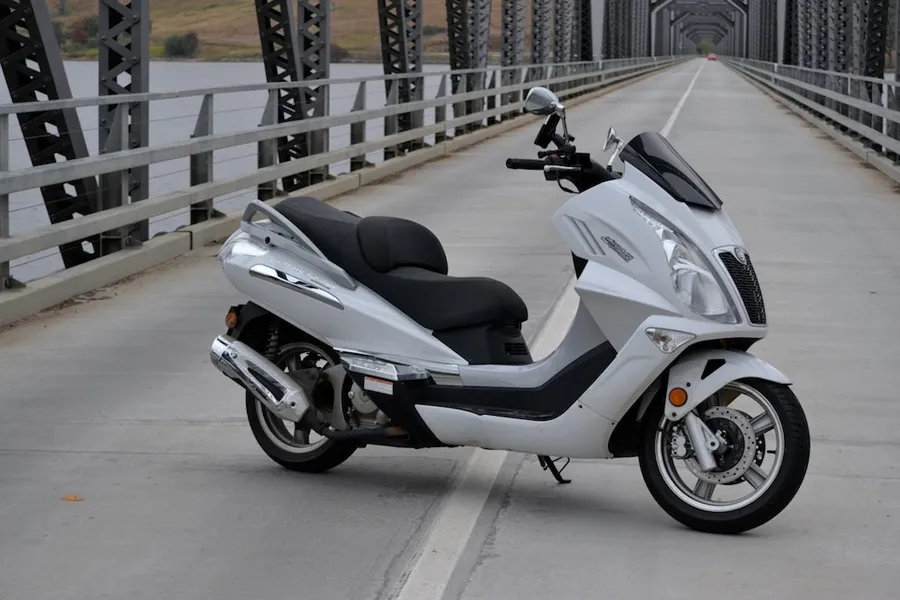 CF Moto Jet Max 2010 1