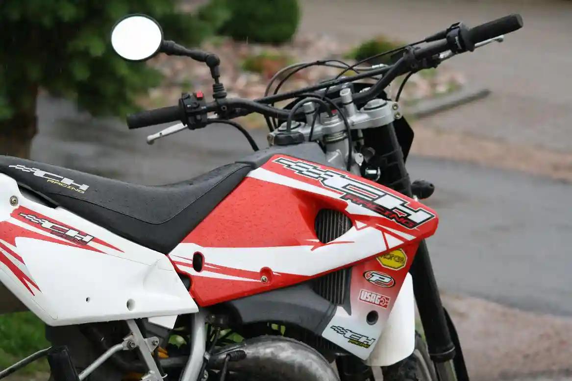 CH Racing WXE 50 2008