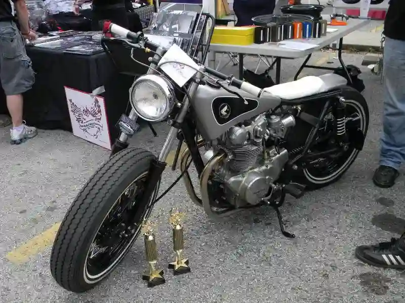 CSR Custom 250 Twin 2009 1